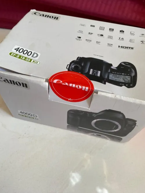 Canon 4000 D