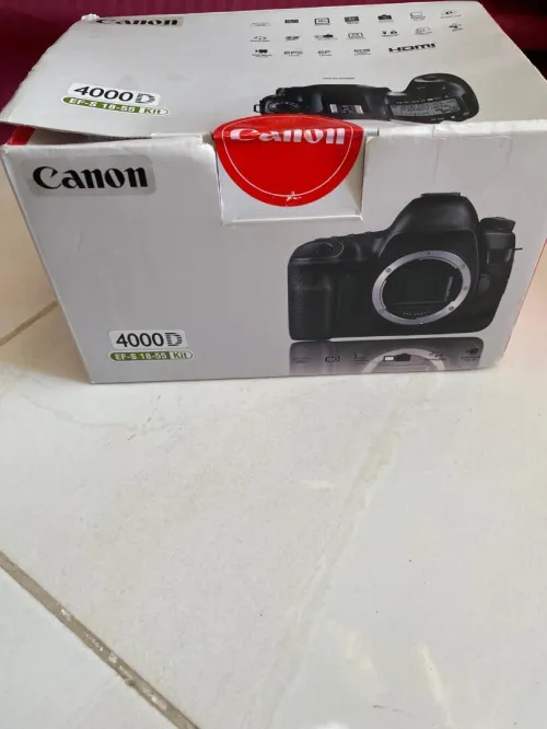 Canon 4000 D