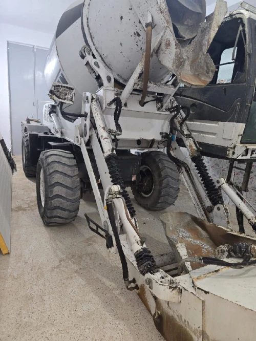 F-MAN malaxeur auto bétonnière 2025
