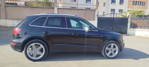 Audi Q5 2010 S Line Pack Tech