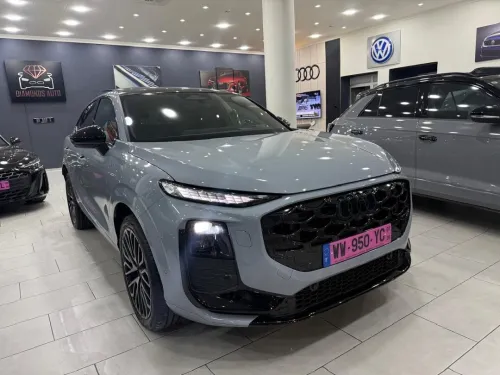 Audi Q3 2026 S LINE