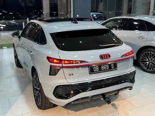 Audi Q3 2026 Sportback s line