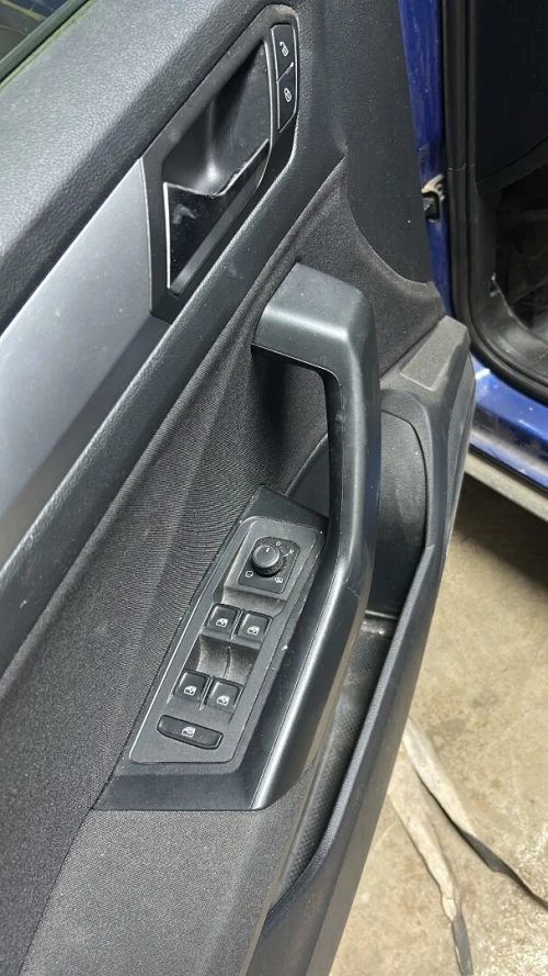 Volkswagen T-Roc 2023 Life