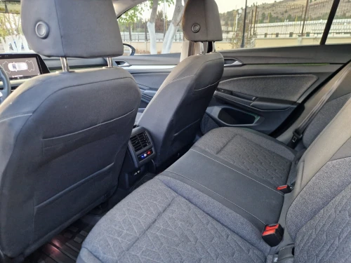 Volkswagen Golf 8 2023 Move