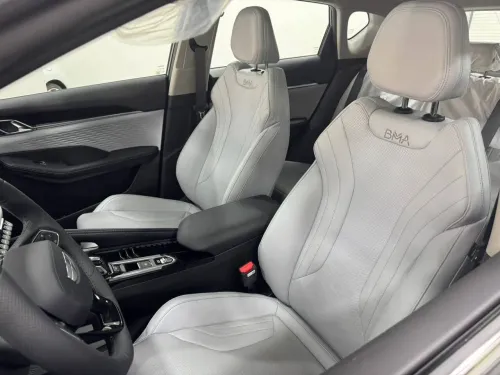 Geely Coolray 2025 toute option