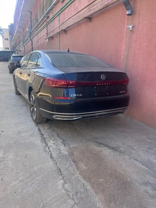 Volkswagen Passat 2025 Elegance 