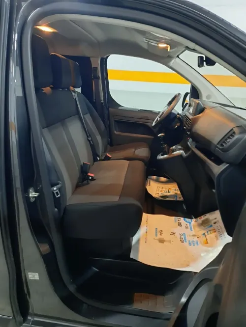 Peugeot Expert 2025 Combi