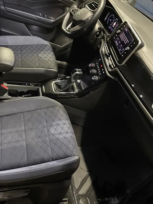 Volkswagen T-Roc 2023 R-Line 
