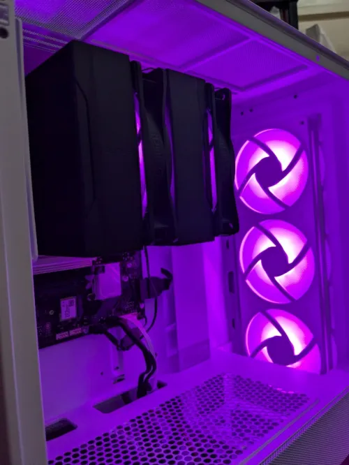PC GAMER - B650 GAMING X WIFI 6E - RYZEN 5 9600X - 32GB RGB DDR5 - SAMSUNG 1TB SSD - NZXT H5 RGB - Be Quiet - NZXT 650W GOLD - MX6
