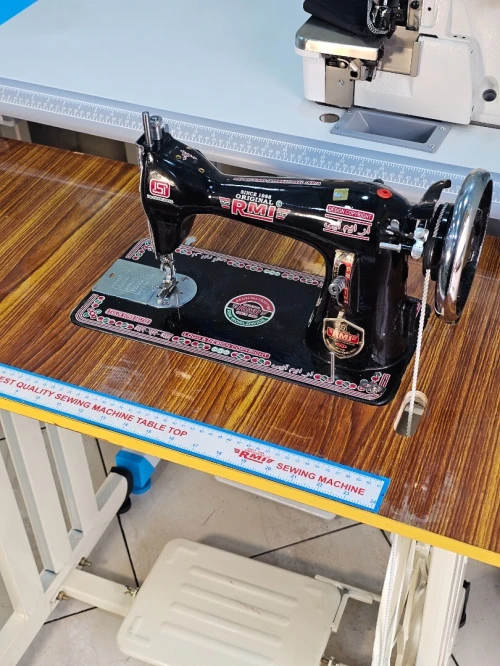 Machine a coudre a pédale سنجر بيدال
