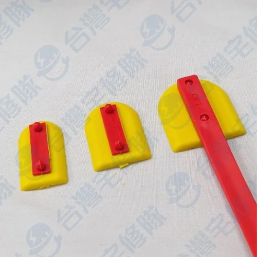 Raclette à ciment , truelle compatible silicone pour lisser, réparer et niveler