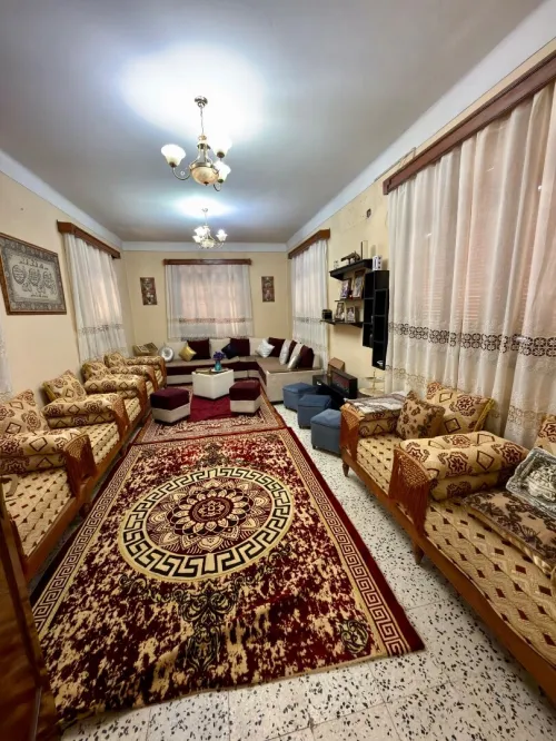 Vente Appartement Niveau de villa F5 Tlemcen Tlemcen