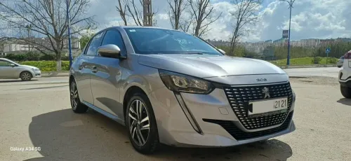 Peugeot 208 2021 Allure