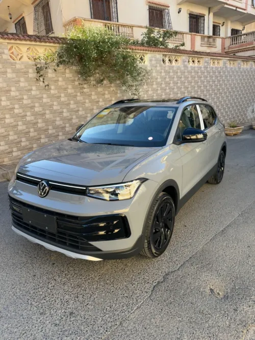 Volkswagen Tahru 2025 XR