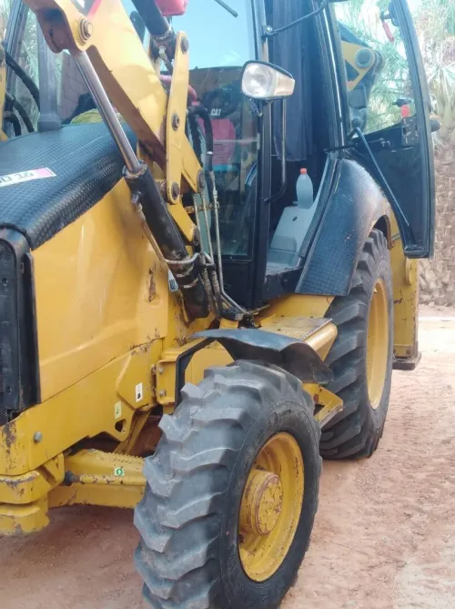 Caterpillar 428E Rétro chargeur Caterpillar 428E 2009