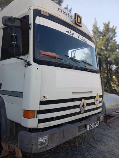 Renault Camion tracteur Renault 65 1987