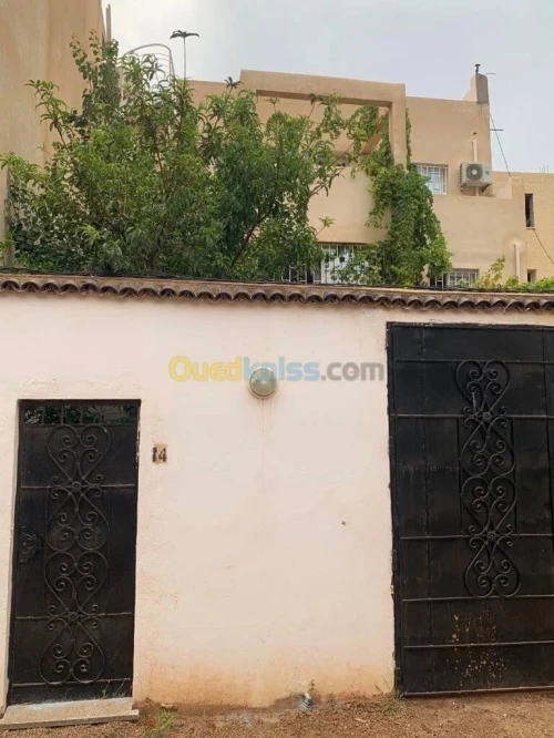 Location vacances Appartement F3 Béjaïa Beni ksila