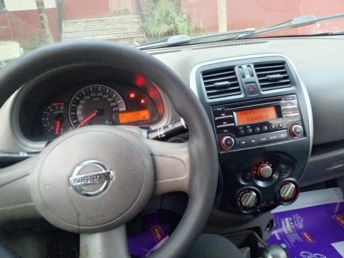 Nissan Micra 2015 Visia +