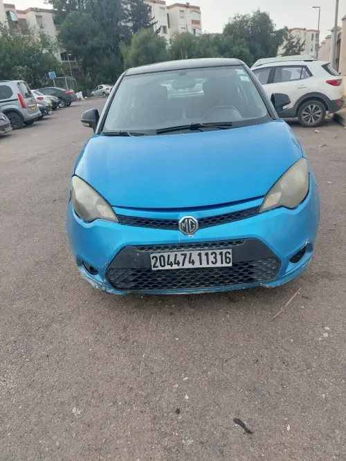 MG 3 2013 