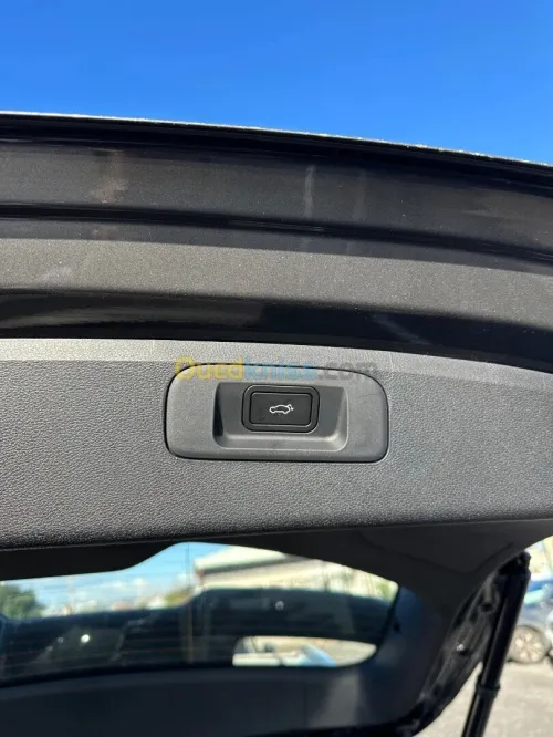 Geely Coolray 2025 Full optilns