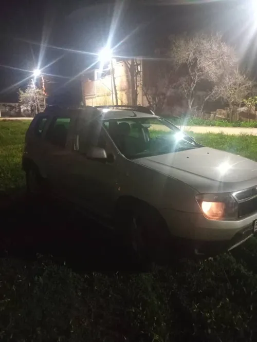 Dacia Duster 2011 