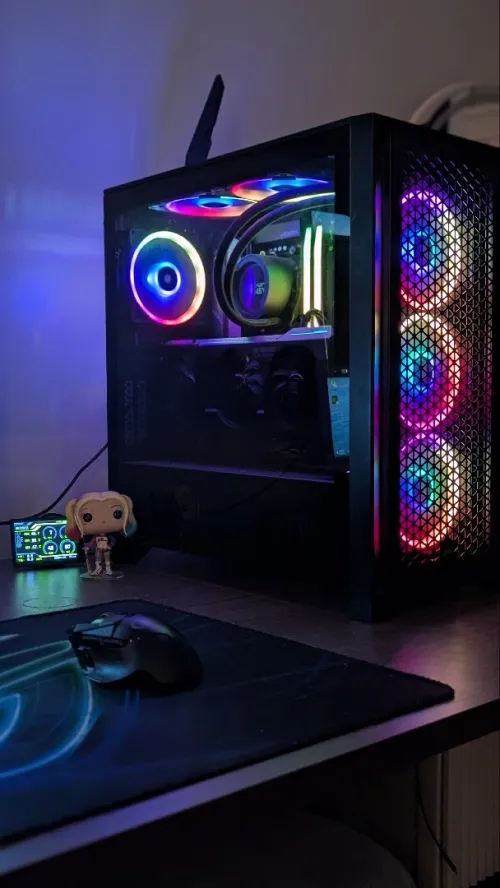 pc gamer - Ryzen 7800x3d + RTX 4070