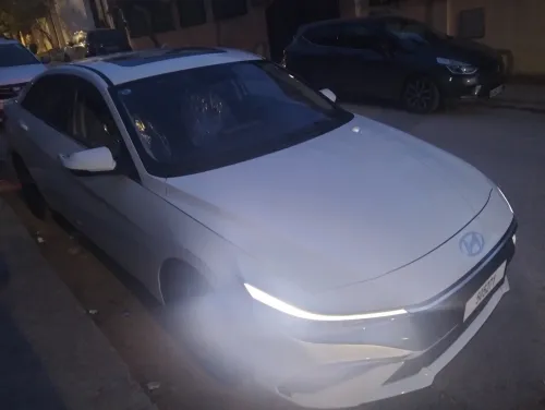 Hyundai Elantra 2025 Glx