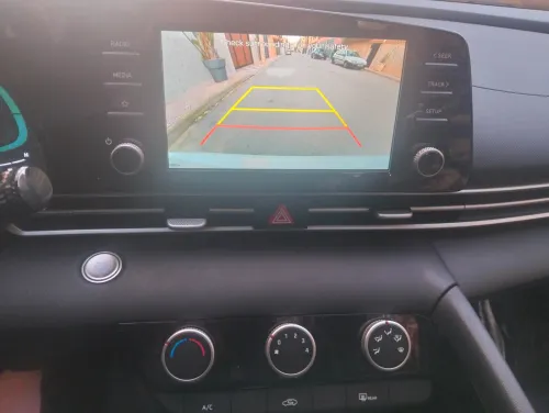 Hyundai Elantra 2025 Glx