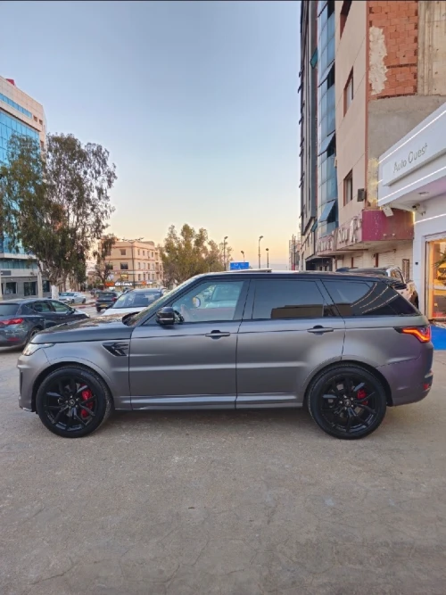 Land Rover Range Sport 2022 SVR