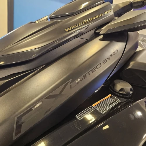 Jet ski
