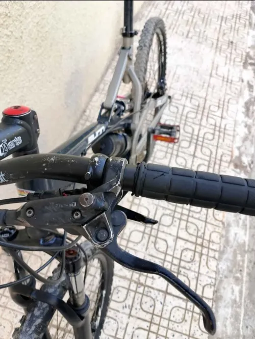 VTT SUNN Déca Double Suspension Très Bon État Prix Négociable