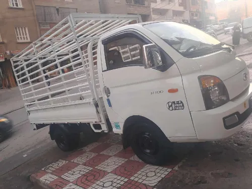 hyundia Hyundia H100 2016