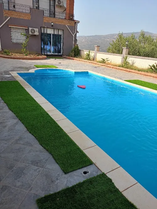 Bâche de couverture piscine 