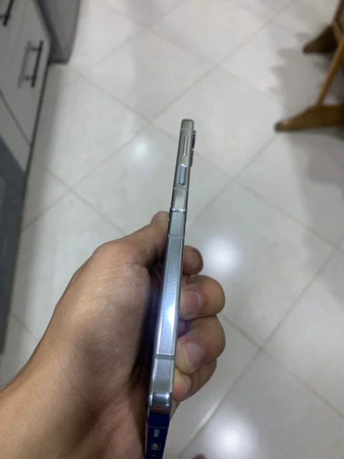 Samsung Z flip 5