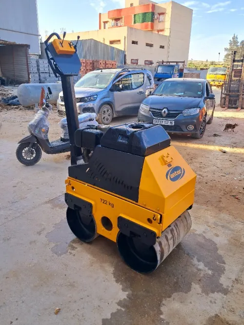 Compacteur itali 722kg Anton 