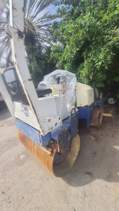 Dameusse.. rouleau de chanté compactage 