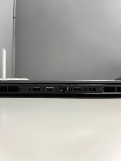Lenovo LOQ 15ARP9