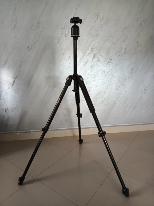 Nikon d3400 presque neuf