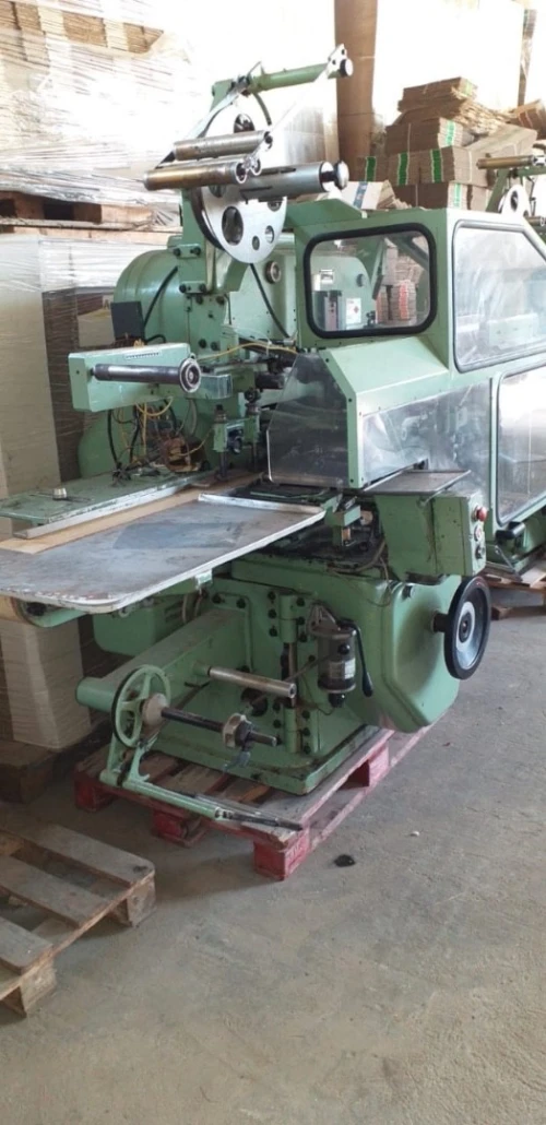 Machines ,conditionneuses sapal ,brûleurs, confiserie et divers 