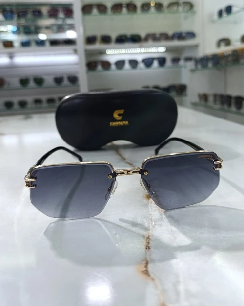 Lunettes originales Carrera new