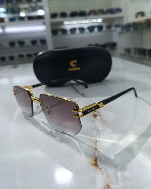 Lunettes originales Carrera new