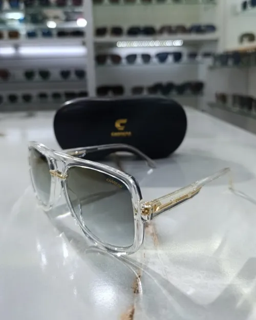 Lunettes originales Carrera new