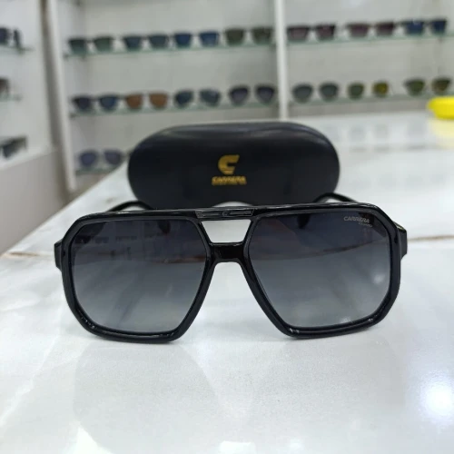 Lunettes originales Carrera new