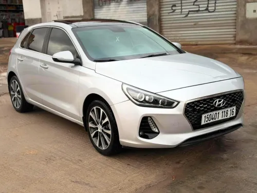 Hyundai i30 2018 Toute options