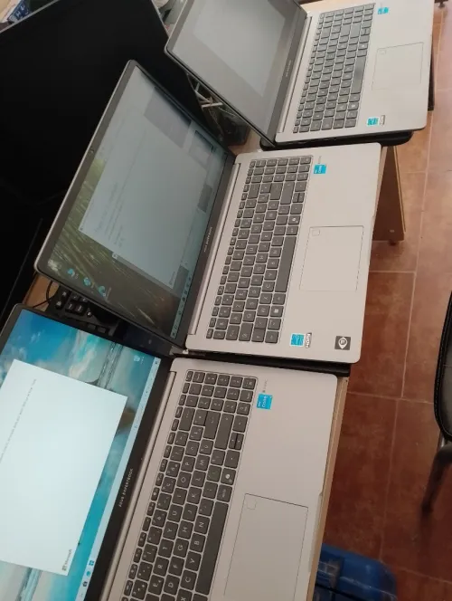 ASUS EXPERTBOOK I5 13th (P1503CVA)GEN habat caba Dernier génération