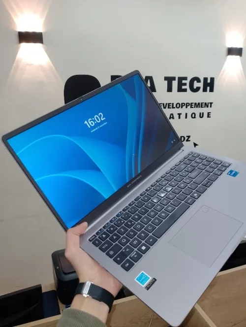 ASUS EXPERTBOOK I5 13th (P1503CVA)GEN habat caba Dernier génération