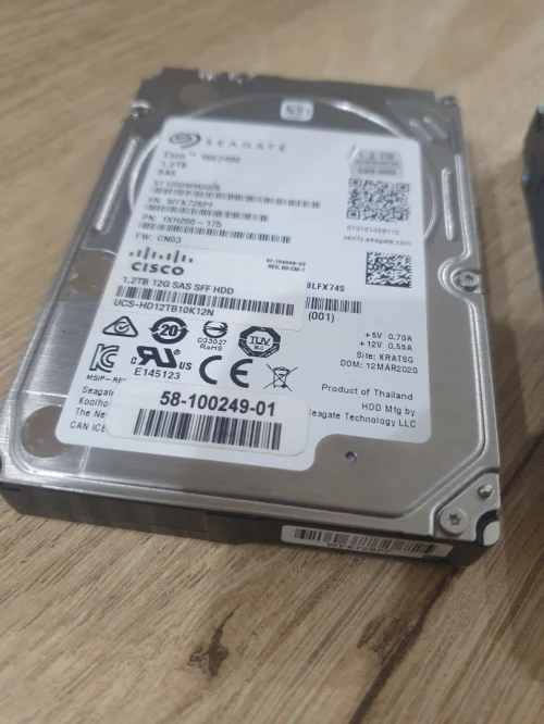 Disk Dur pour server SAS 1.2TB Segate certifier Cisco