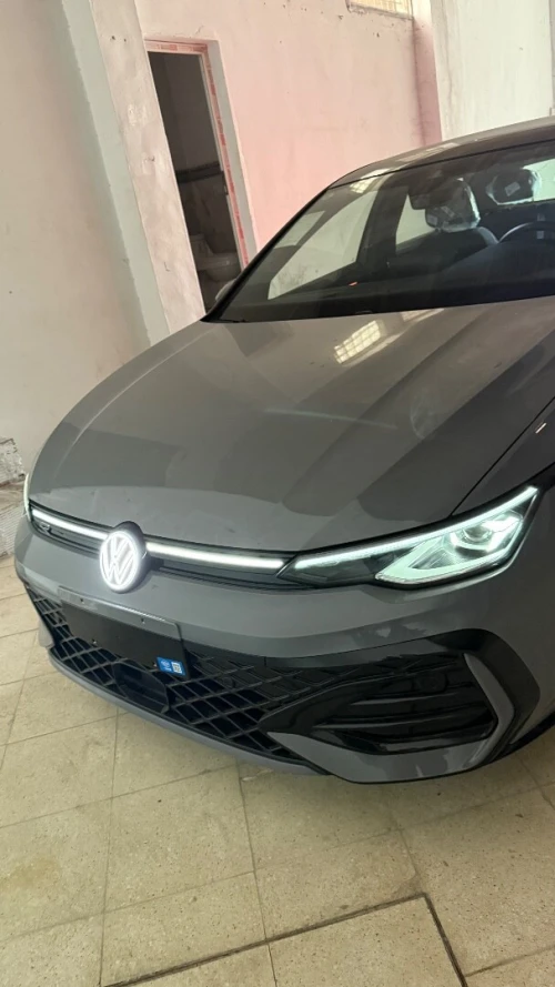 Volkswagen Golf 8 2025 R Black Edition 