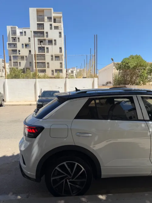 Volkswagen T-Roc 2025 R-Line 9