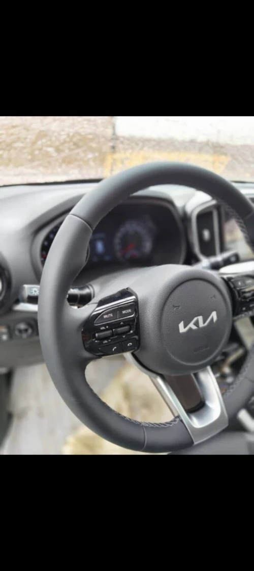 Kia KX1 2025 Luxury